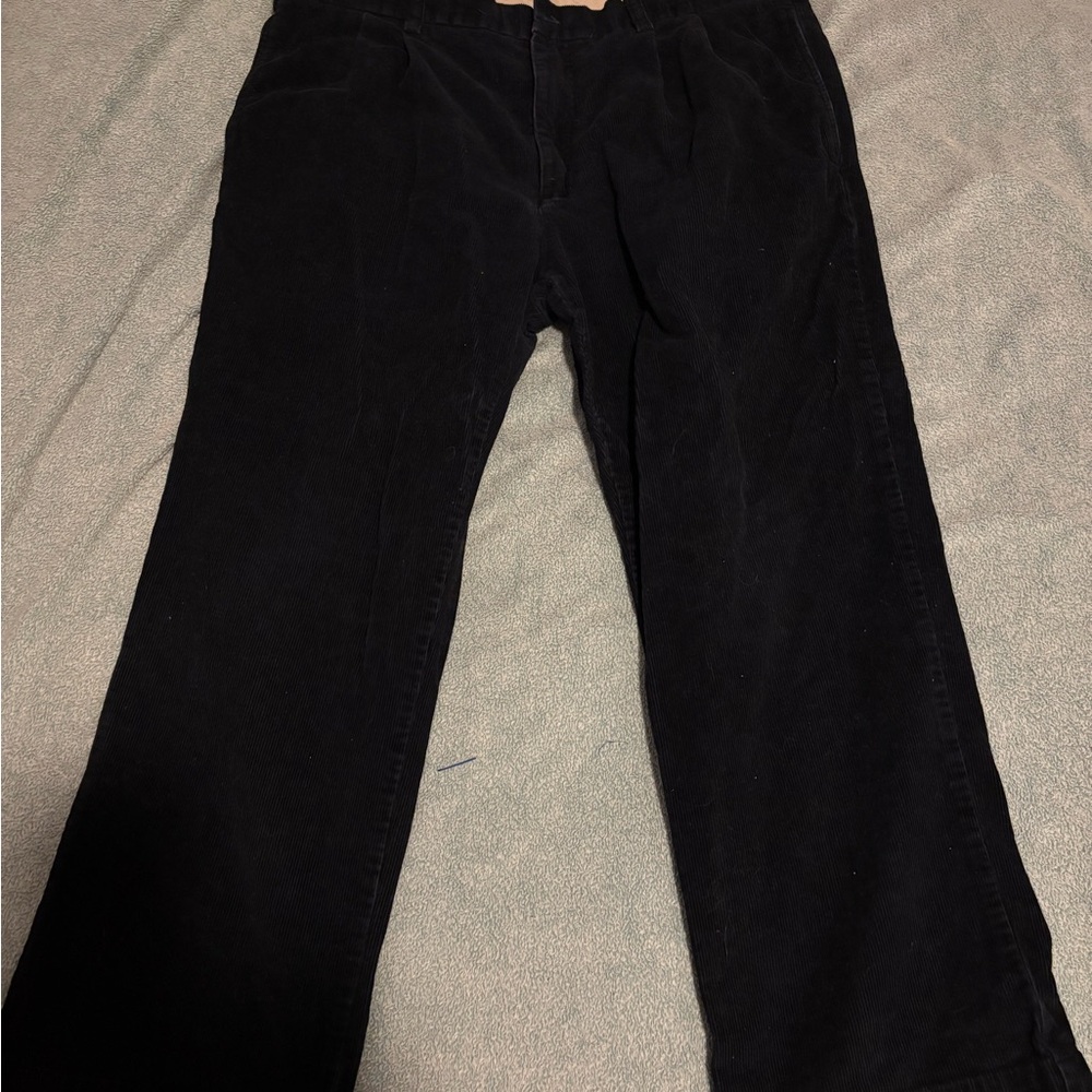 Roundtree & Yorke Men's Dark Corduroy Pants